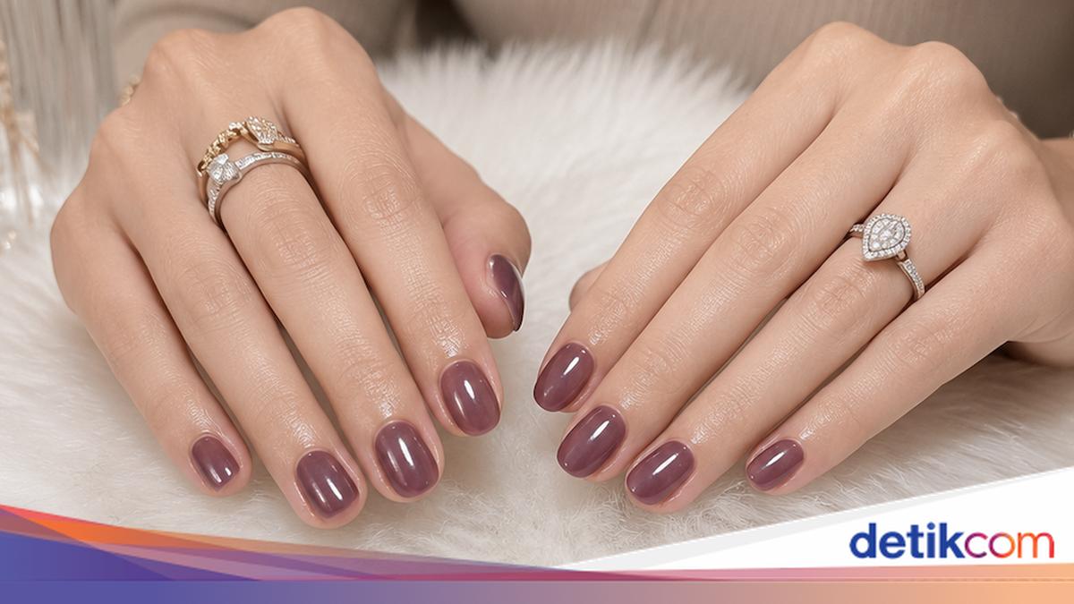 Kuku Cantik, Hati Tenang di Cleine Nail Art Studio